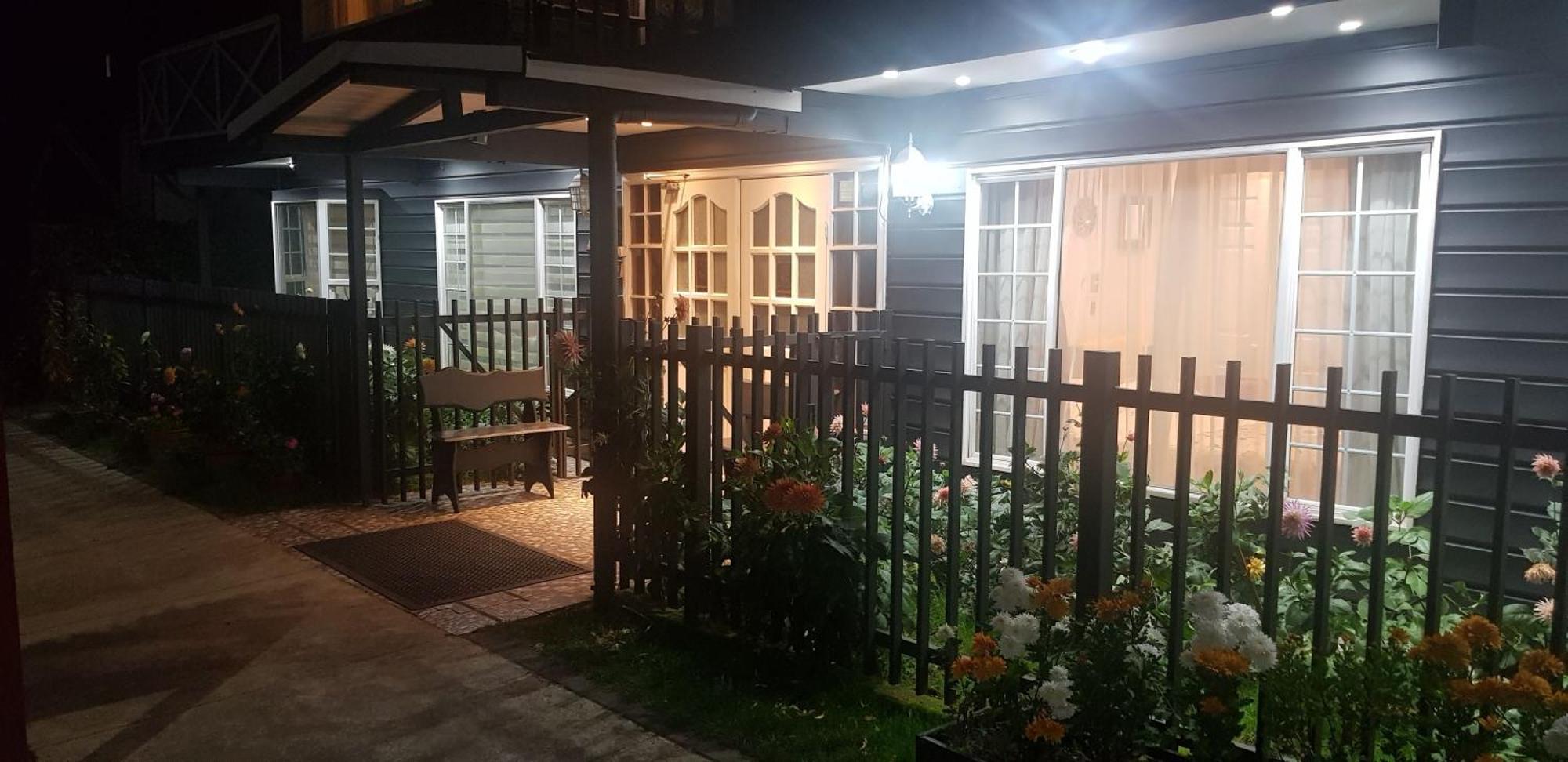 Hotel Puerta Del Lago Puerto Varas Exterior photo